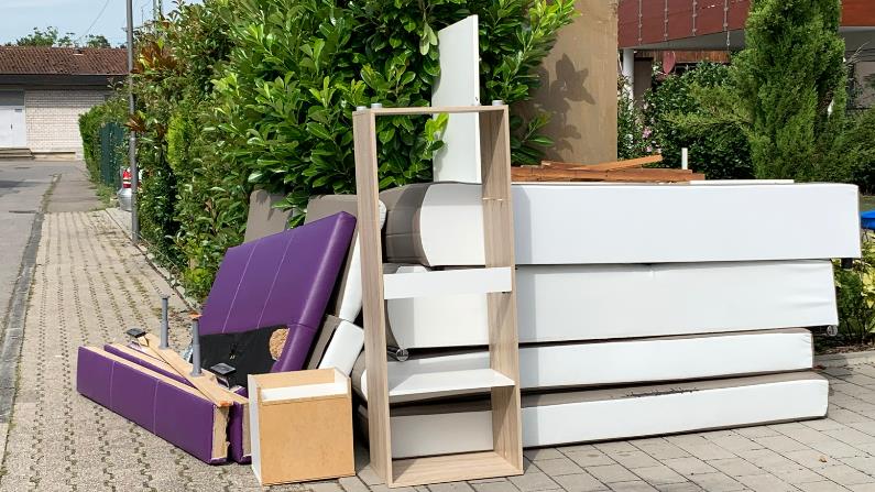 Ways to Lower the Cost of Bulky Rubbish Removal