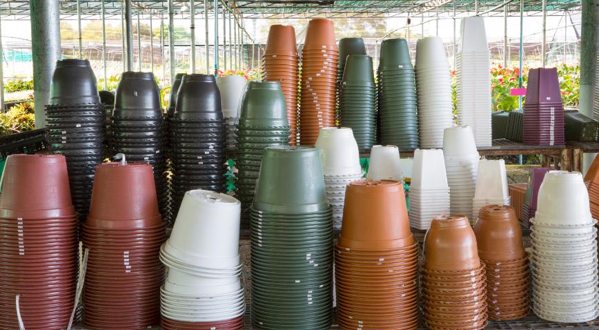 How to Recycle Plastic Plant